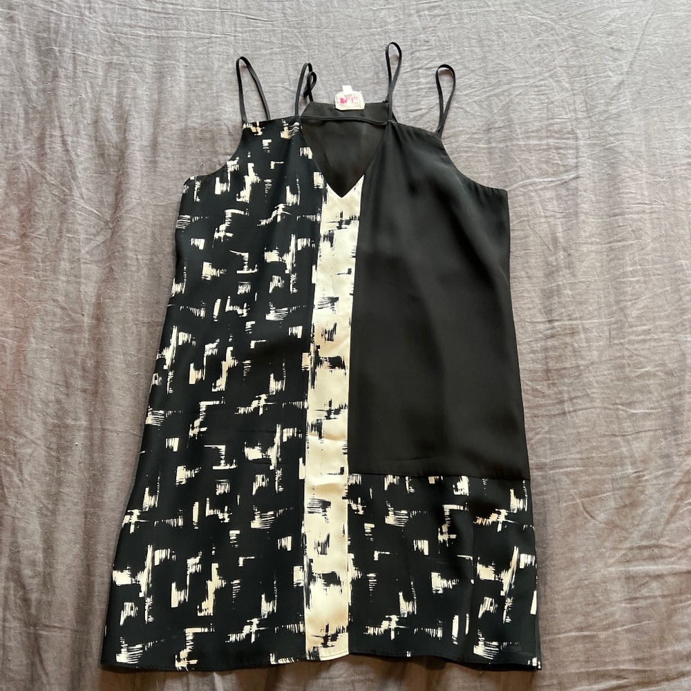 Black and white patterned silk dress by Parker